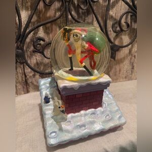 Nightmare Before Christmas Light Up Water Snow Globe Plays Music Sound Disney